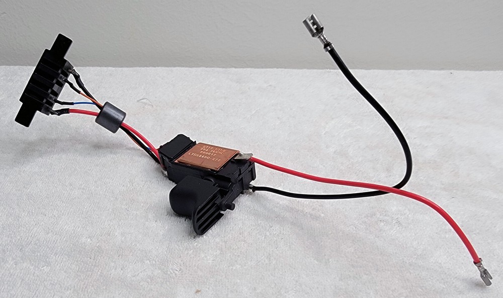 SNAP-ON TOOLS CTRS8850 18V CORDLESS RECIPROCATING SAW TRIGGER SWITCH ASSEMBLY