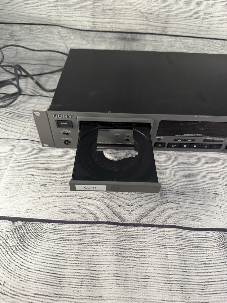 Sony CDR-W33 Professional CD Recorder READ DESCRIPTION