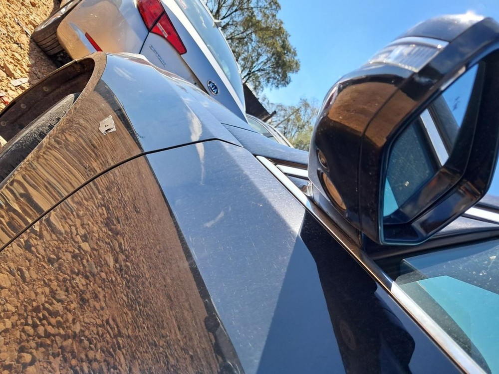 CT6 2017 Glove Box 4809727