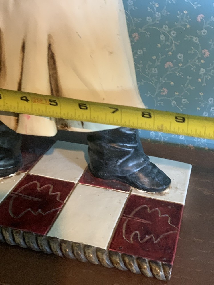 Table Waiter Statue Carrying 9” Serving Tray On Shoulder.