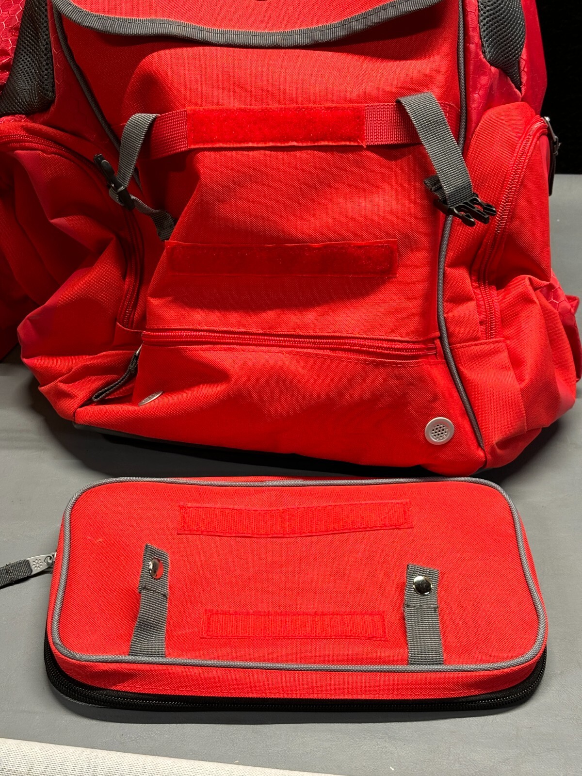 Rip-It Tournament Softball Backpack 2 - Red - NWT!