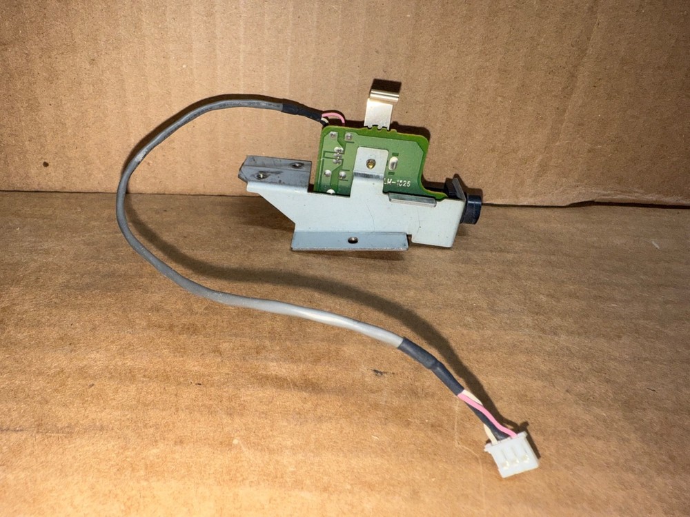 KORG TRINITY PRO HEADPHONE JACK ASSEMBLY (COMPLETE) KLM-1826