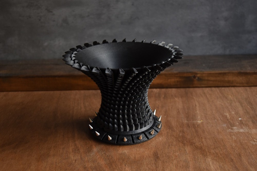 Dragon scale planter Original product