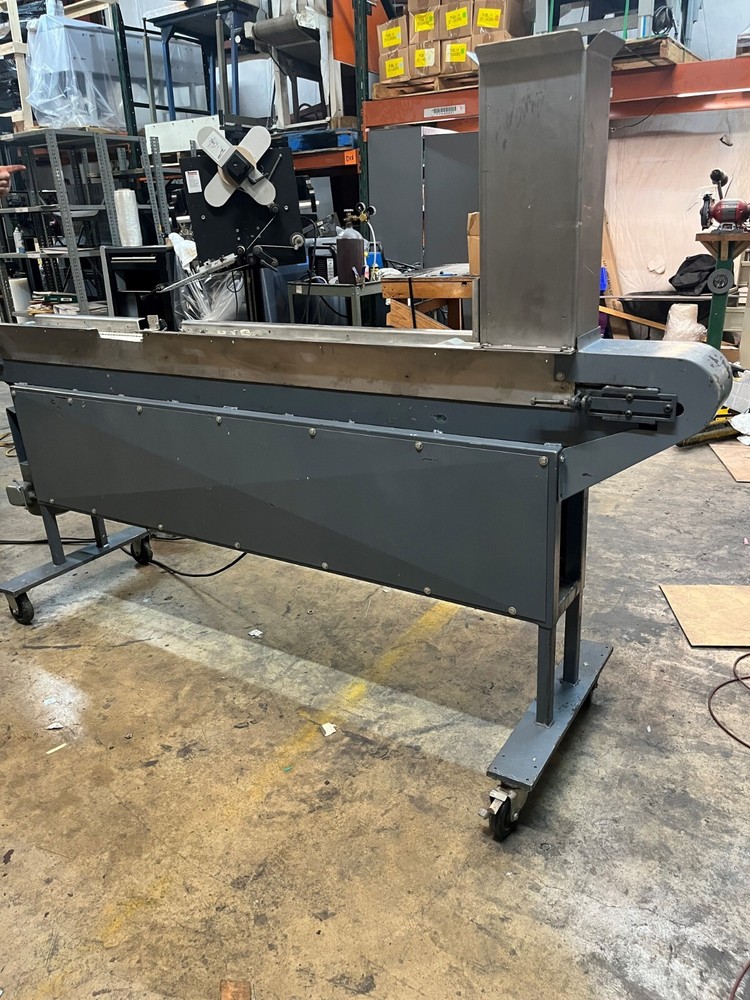 PLS-100 Labeler and Infeed