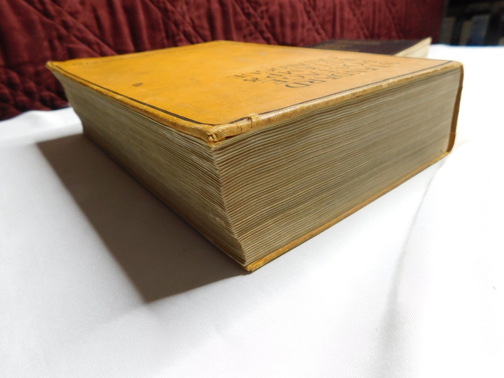 (2) Scott Stamp Catalogues - 1940 Standard Postage & 1976 U.S. Stamp Specialized