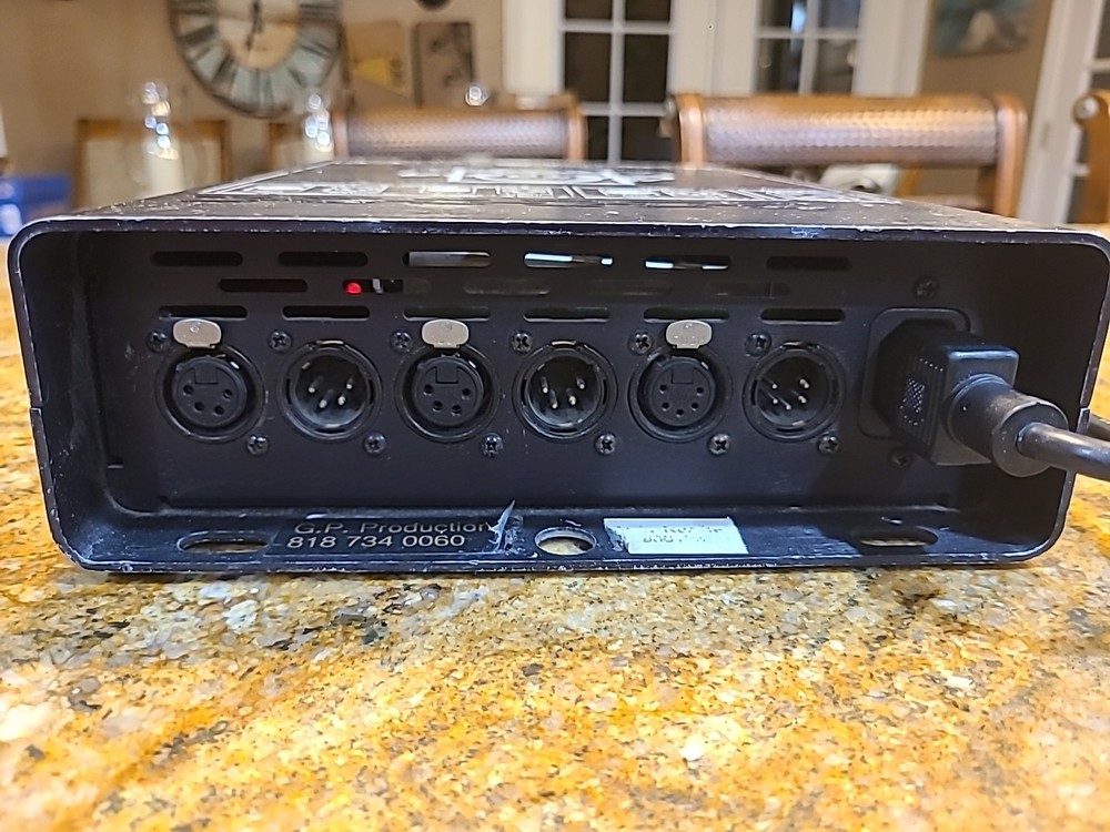 Chroma Q8 way Psu/splitterbox