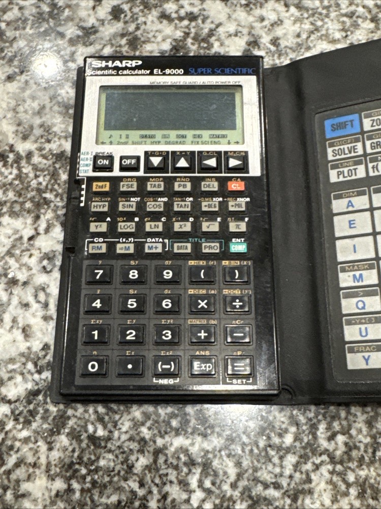SHARP EL-9000 Super Scientific Calculator Graphic Programmable Works Dark Screen