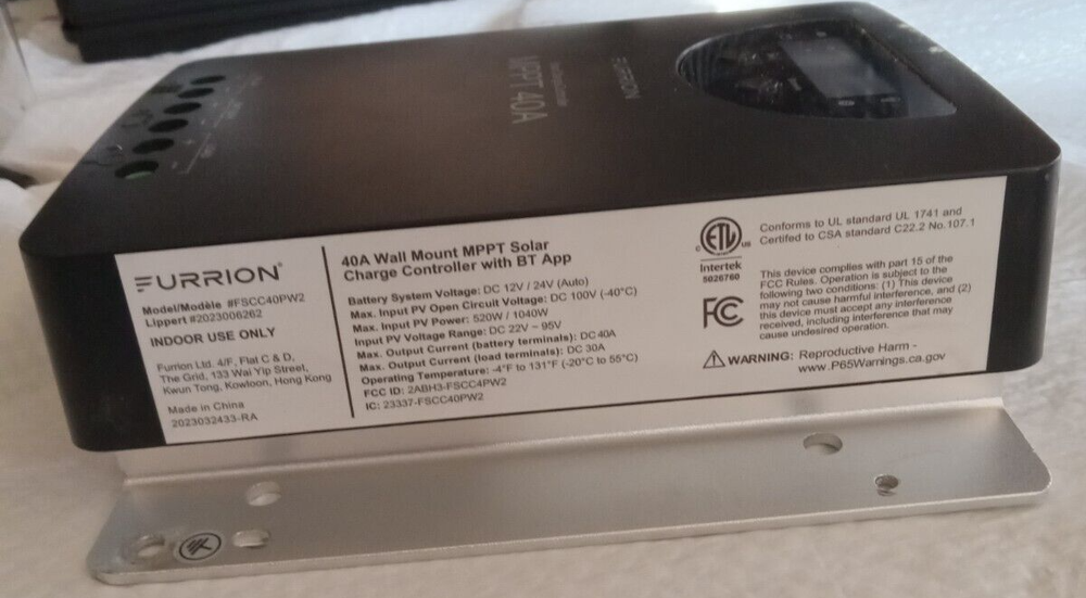 FURRION FSCC40PW2 40A MPPT SOLAR CHARGE CONTROLLER w/BLUETOOTH APP