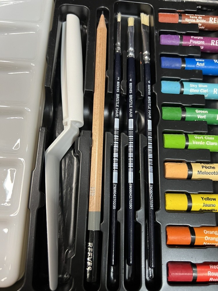 Reeves Complete Oil Paint Set
