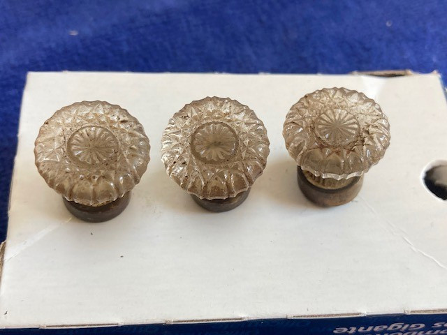 3 Small Vintage Pressed Glass & Brass Drawer Cabinet Pulls Knobs