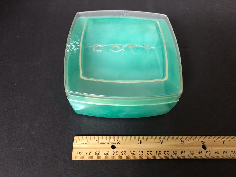 Vtg Unique COTY EMERAUDE SQUARE Dusting Powder Box