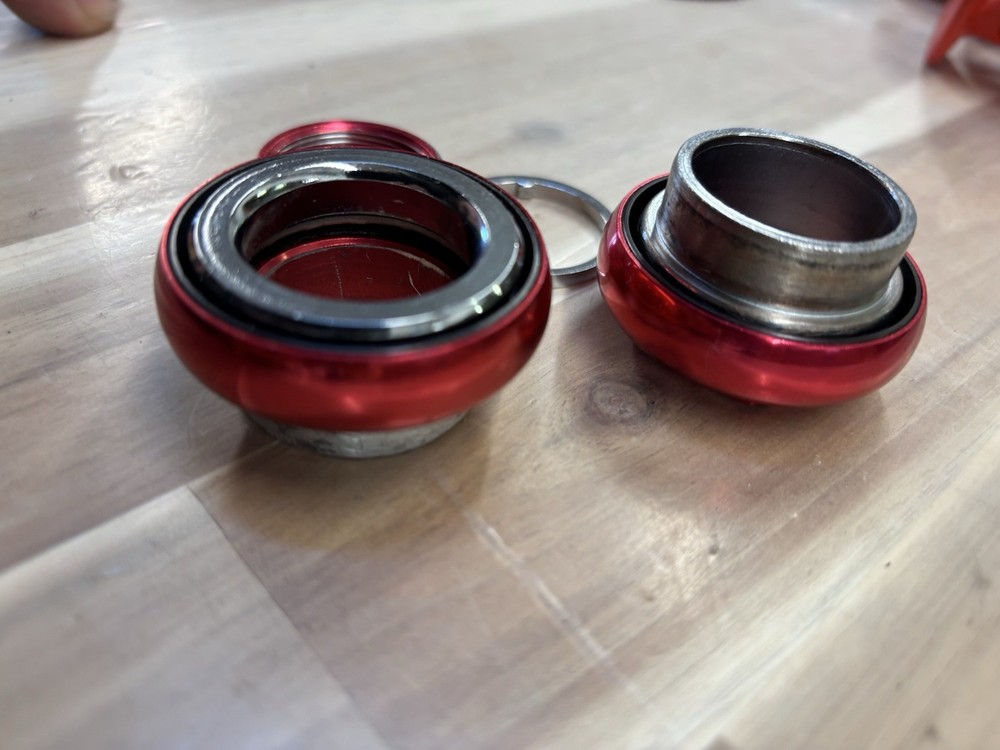 Hatta Headset Red Anodized Original Old School