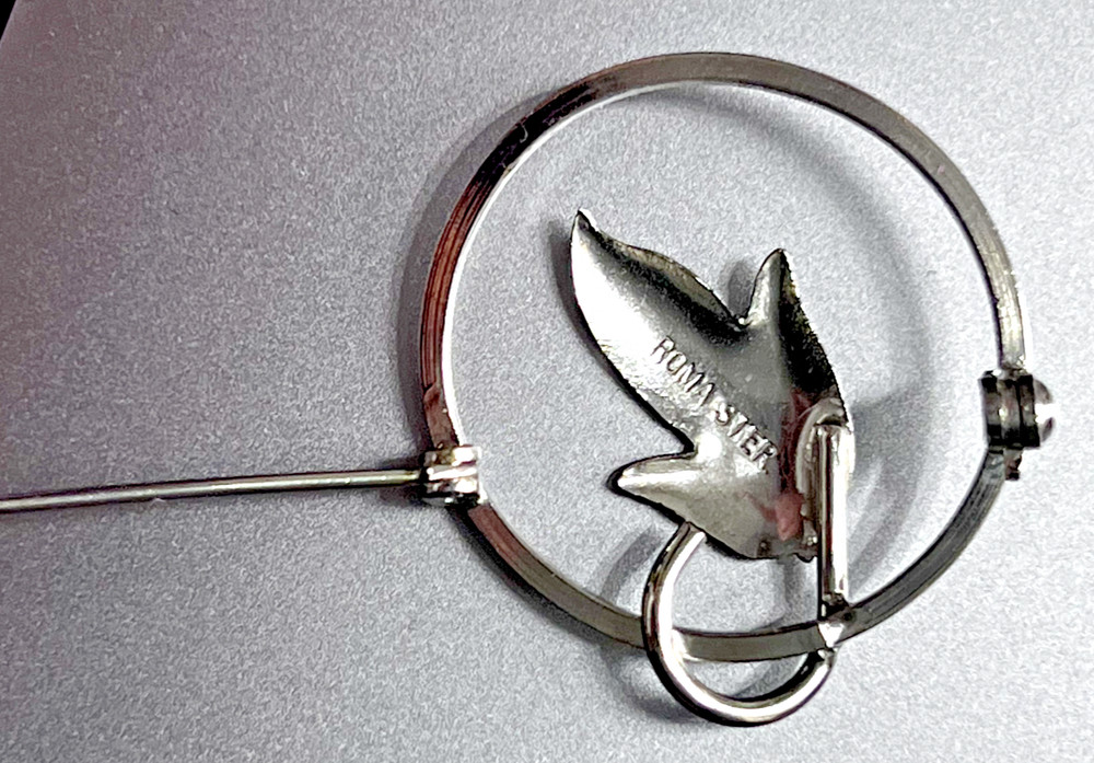 ROMA 925 STERLING SILVER LEAF ACCENT BROOCH