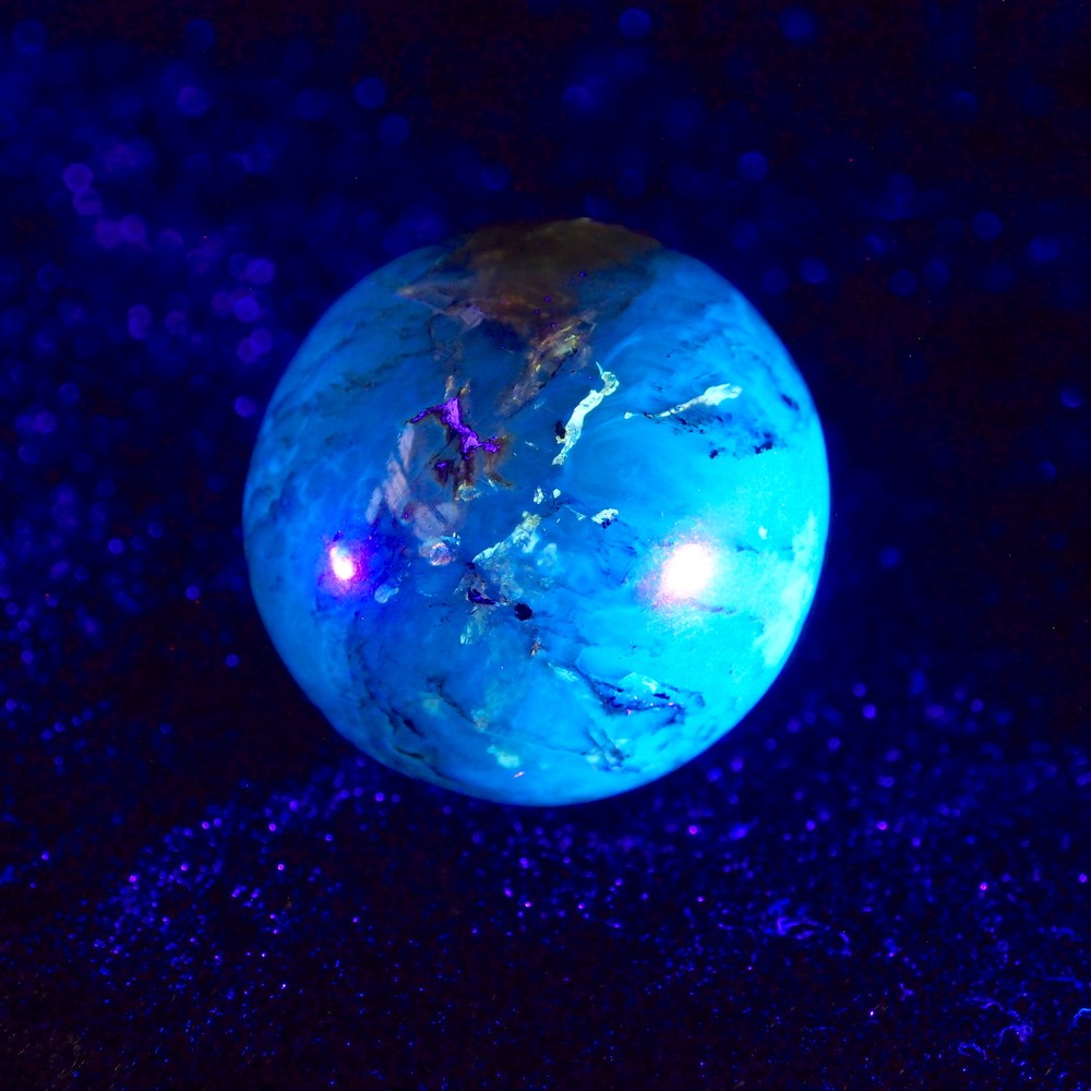 Mexican Amber Sphere 13.2g