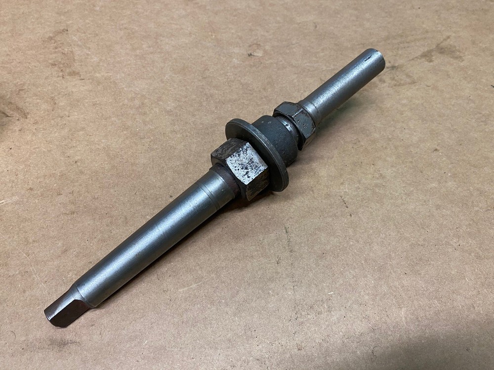 Milling Machine Arbor With #3 Morse Taper