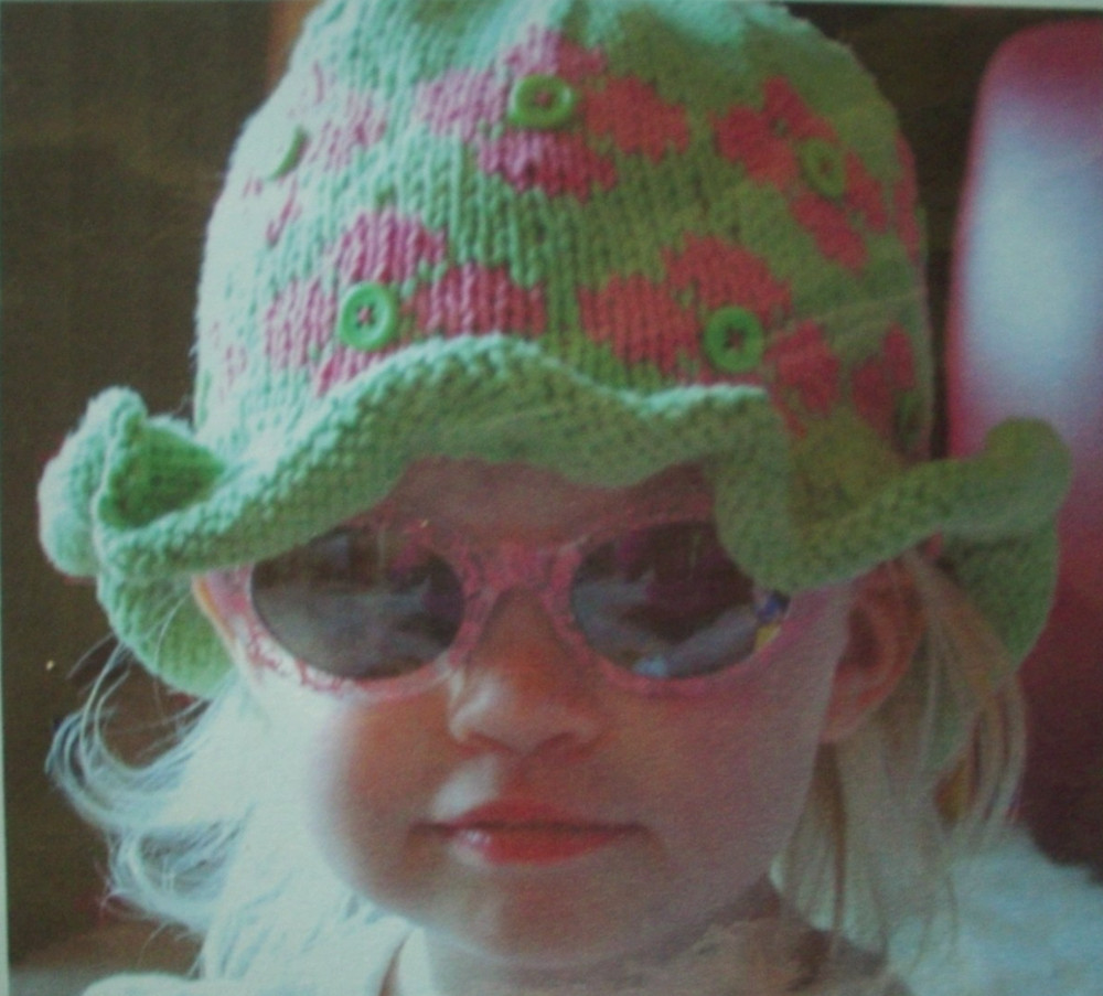 CHILD Flower Power cap hat  knitting pattern