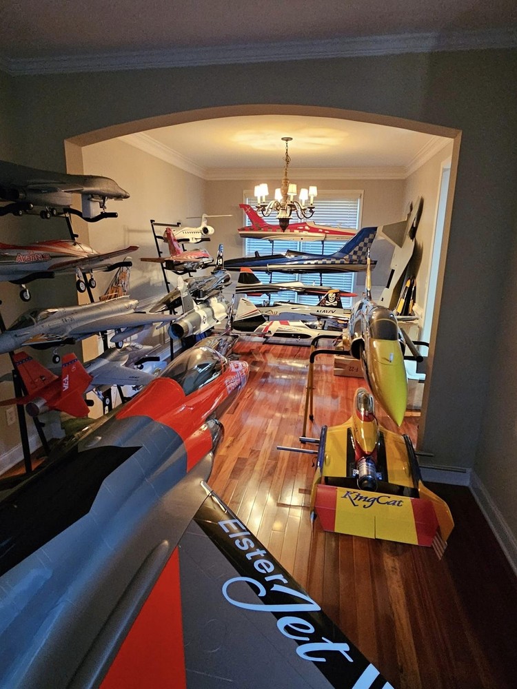 RC Airplanes Storage Rack System (18")