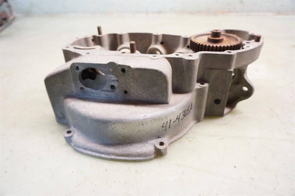 Harley 1941 Ul engine Case right side nice oem U Flathead 80 *TZ33