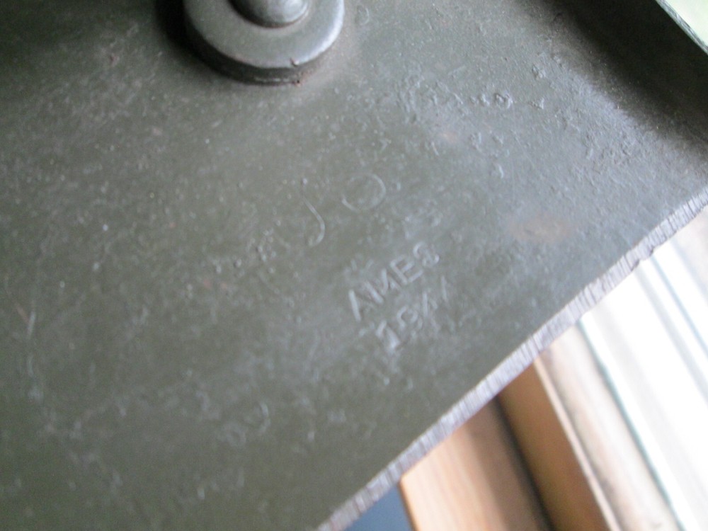 Original WWII Entrenching Tool/Shovel Dated 1944 & cover dated 1943, airborne