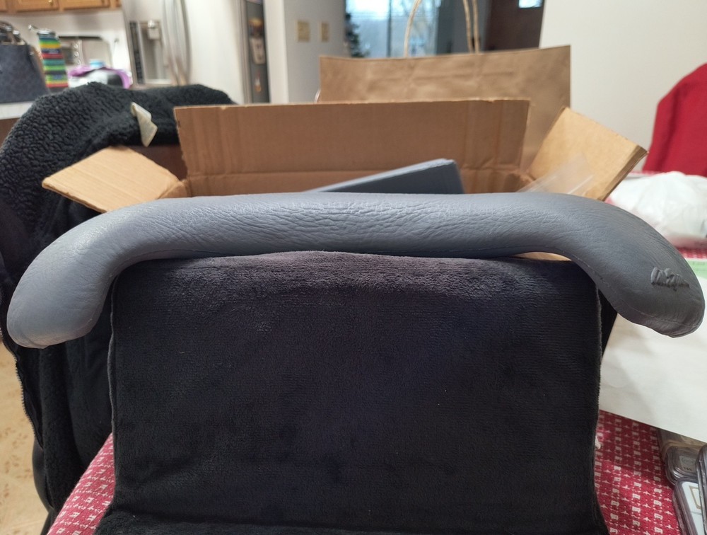 Cal Spas Gray Neck Blaster Pillow #918