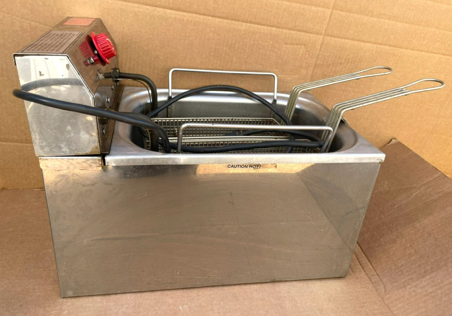 Eagle Countertop Deep Fryer 120V / 1800W / Model EF10-120