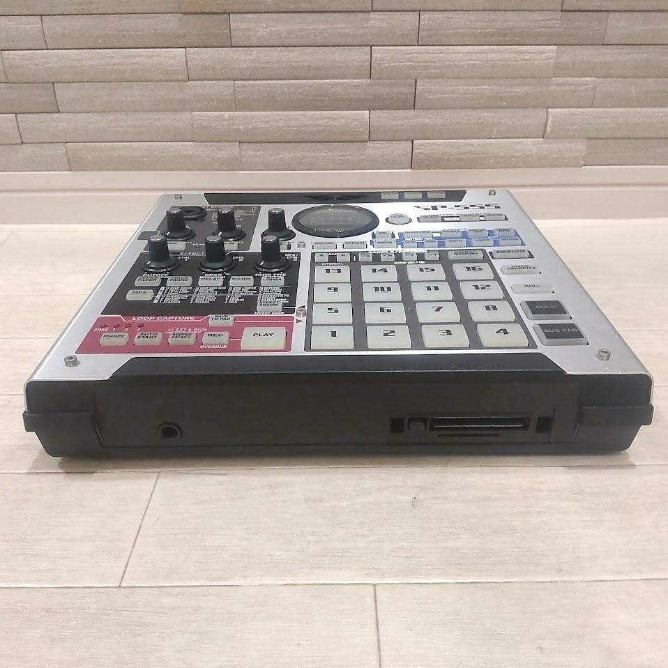 Roland SP-555 Sampling Groovebox Sampler Tested SET