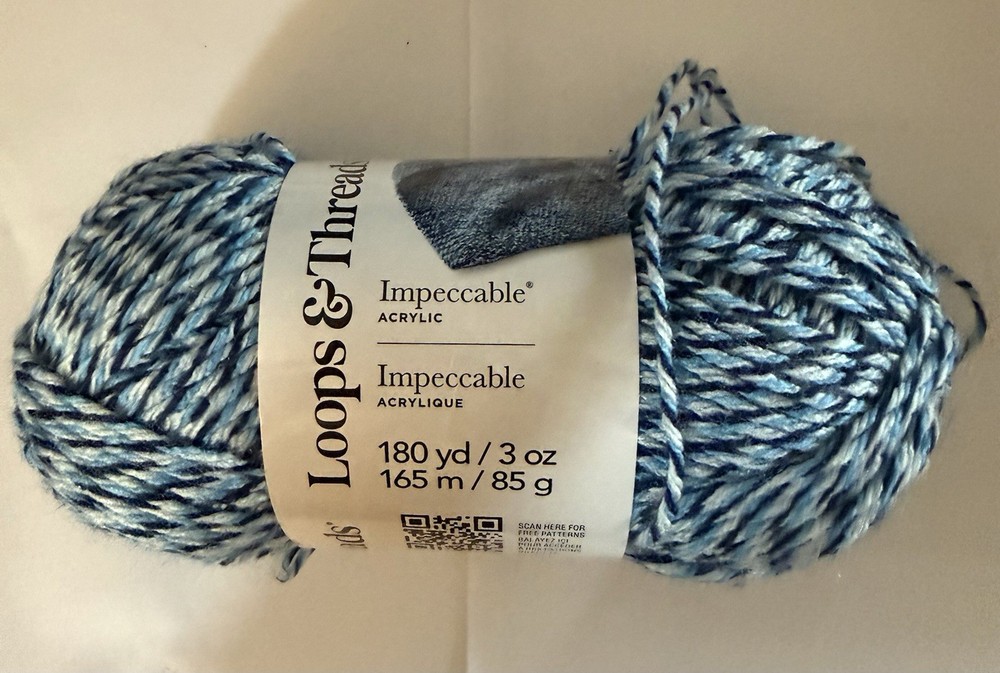 LOOPS AND THREAD IMPECCABLE. Denim Mouline