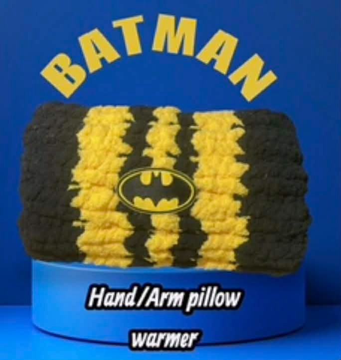 Insulated Chunky Fingerknitted Hand Warmer