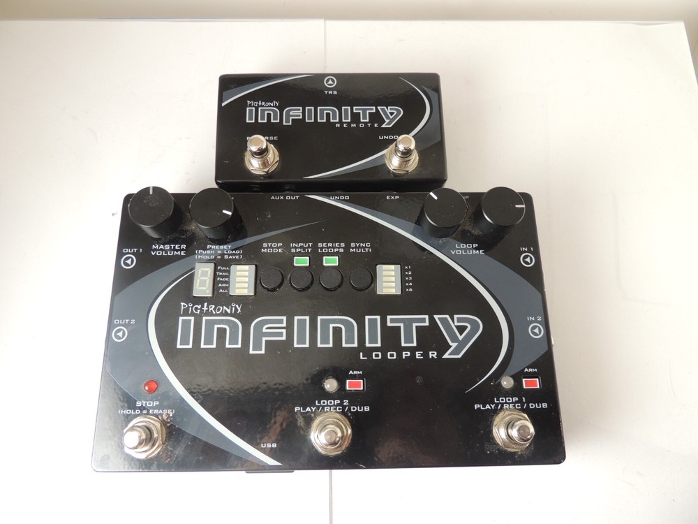 Pigtronix Infinity Looper Effects Pedal w/Remote Switch Version 1 V1 Original
