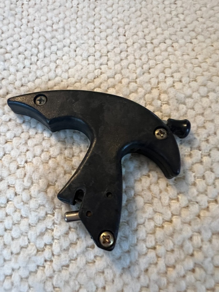 Vintage Archery Thumb Release