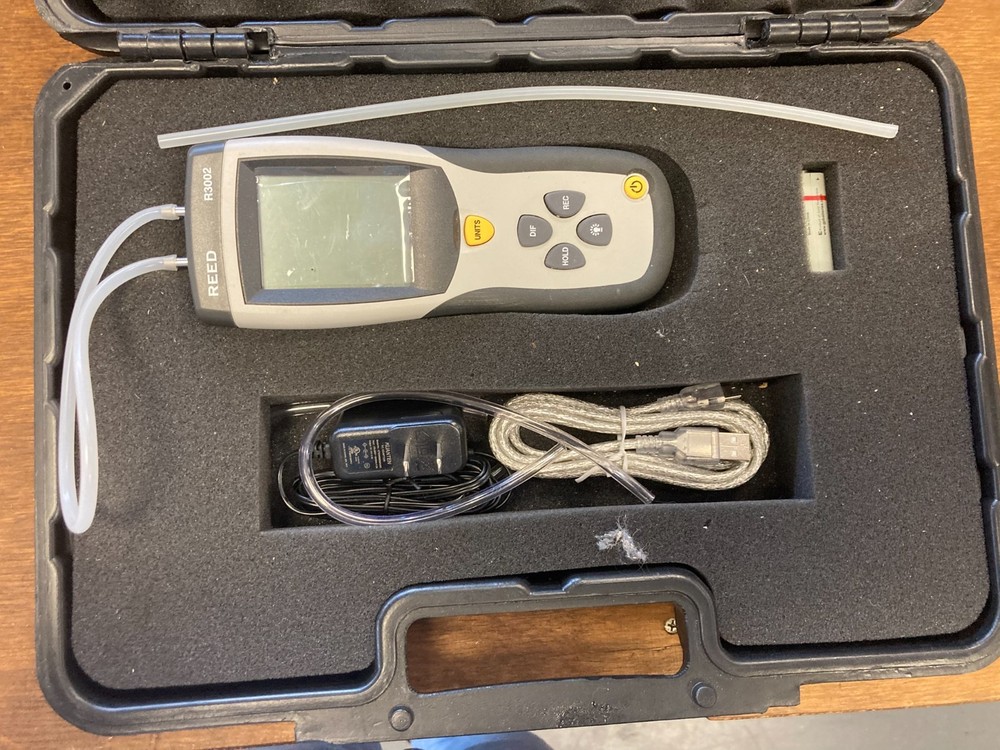 Reed Digital Differential Pressure Manometer [5psi]
