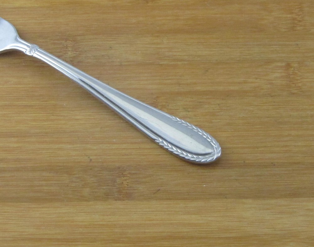 Oneida WHEAT GLOSSY China Stainless  CHOICE Silverware Flatware