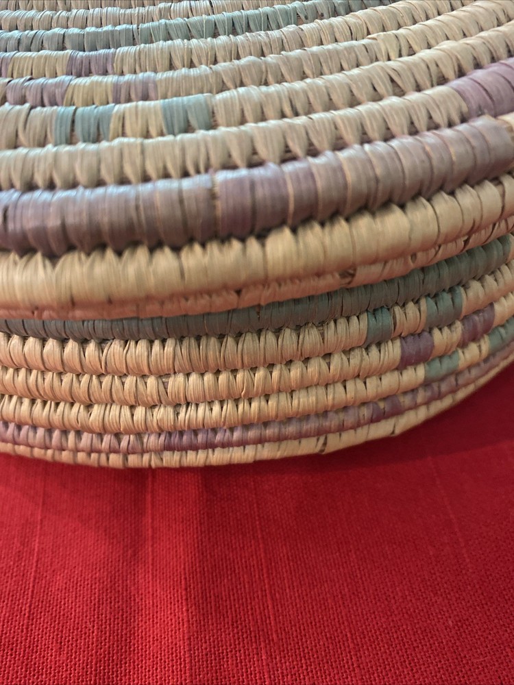 Wicker Box With Lid/ Oval/ 7” X 3”