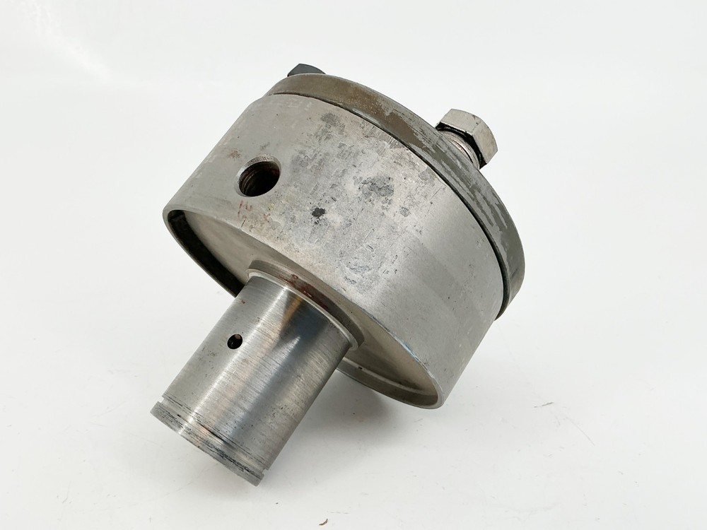 Valmet N450102401 Adjusting shaft Sheave