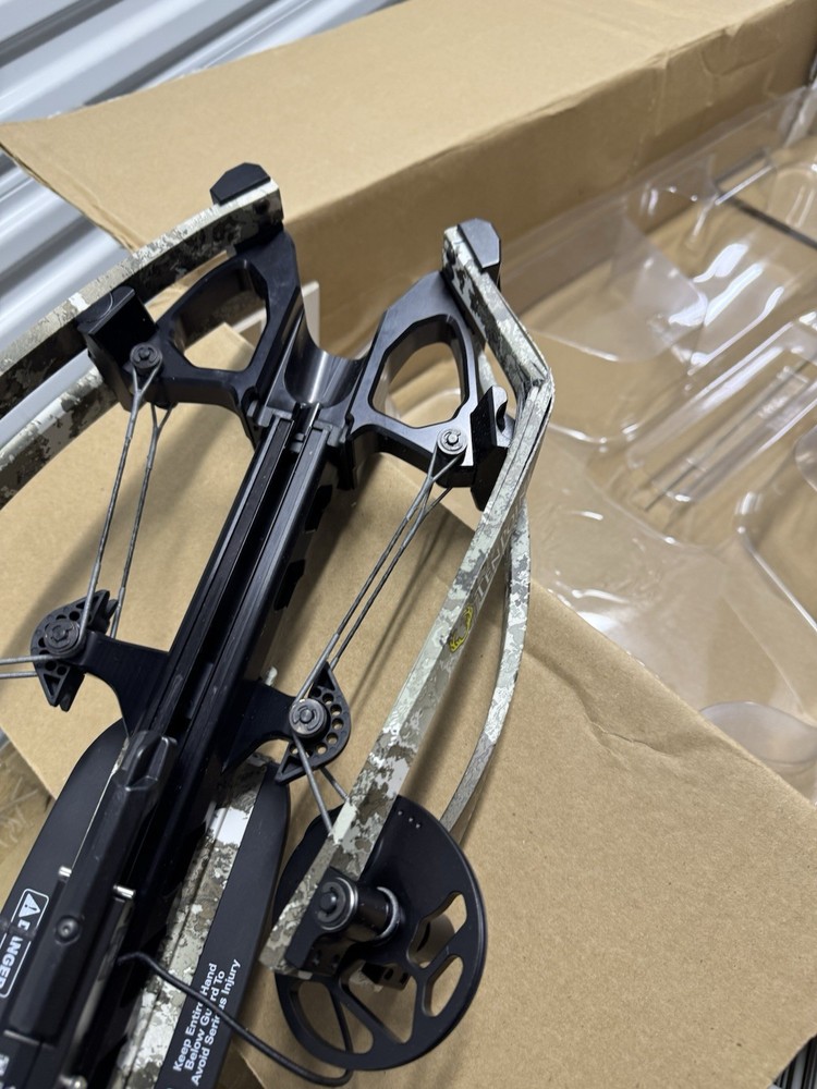 TenPoint Vengent S440 Crossbow