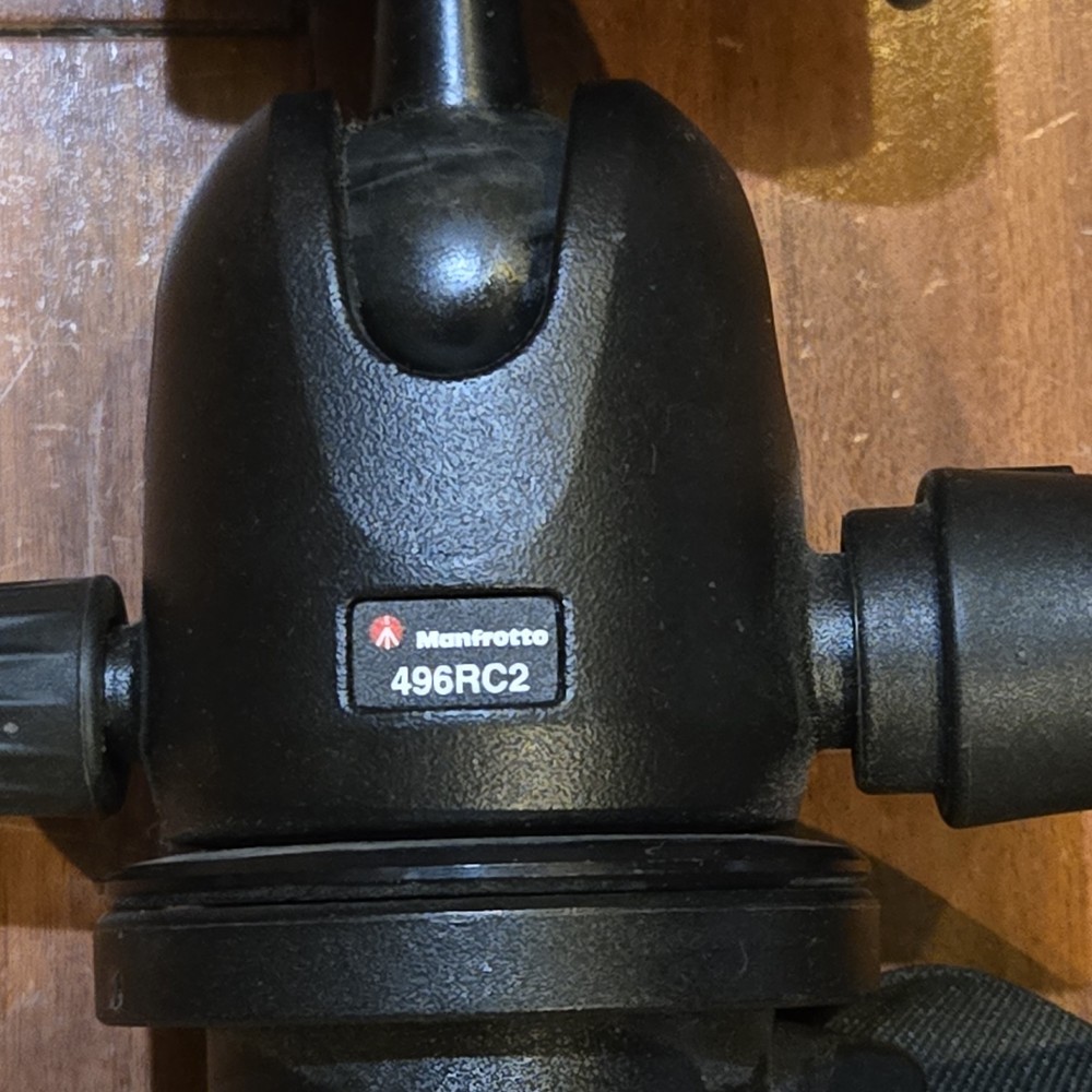 Manfrotto 496RC2 Compact Ball Head with Quick Release Plate