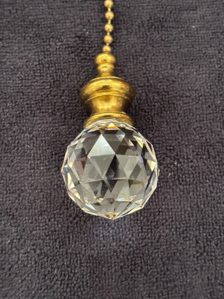 Glass and Metal Fan Light Pull