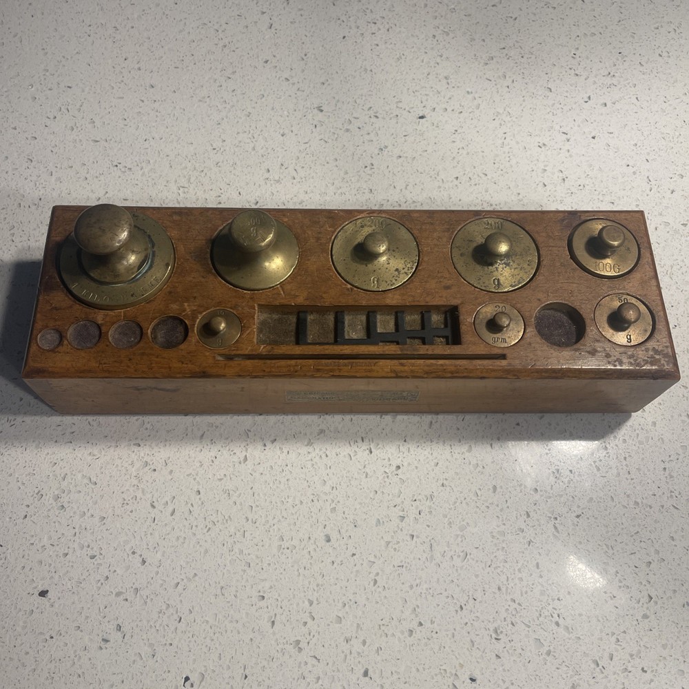 Antique Brass Scale Weights & Box Chicago Scale Company