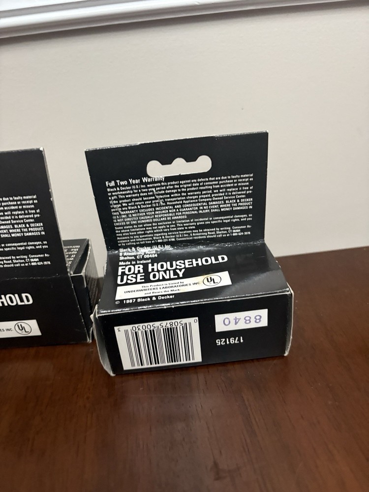2 Black & Decker Home Protector Security System Adjacent Window Sensors 9110B