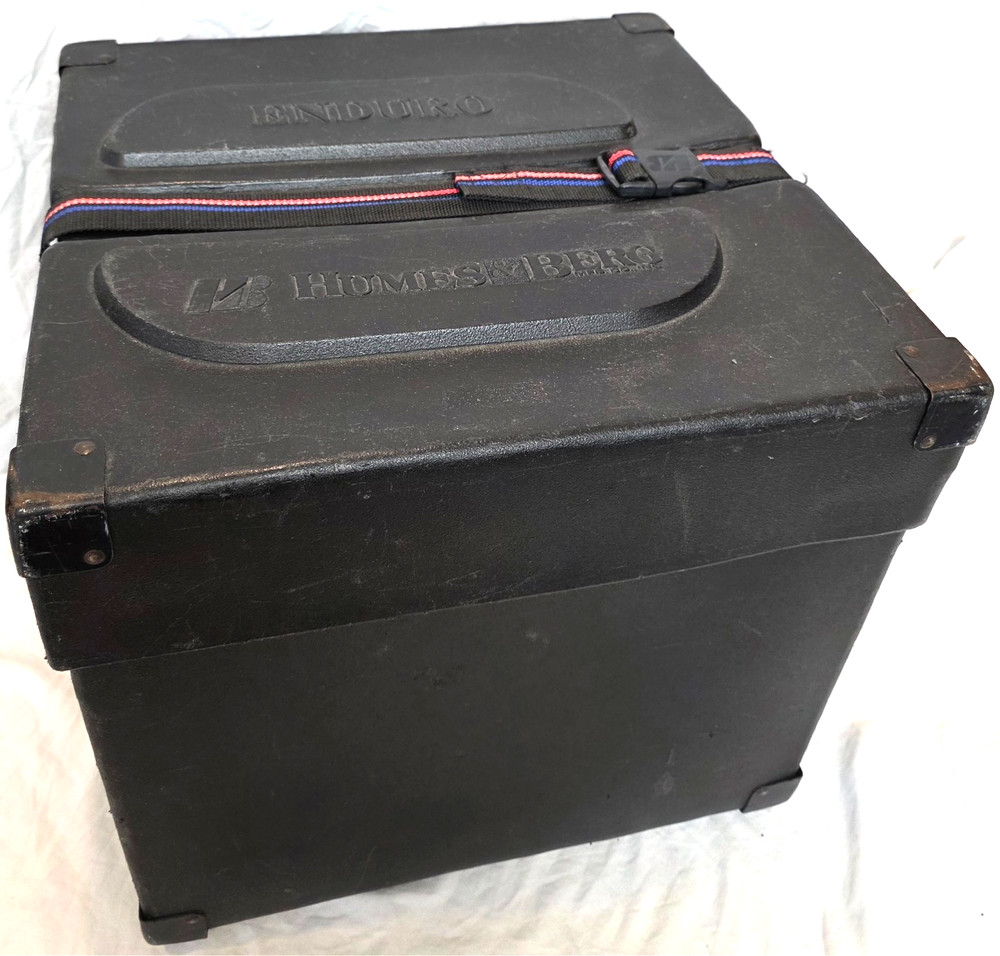 Humes & Berg Enduro Black Hard Plastic Marching Snare Drum Hard Shell Case