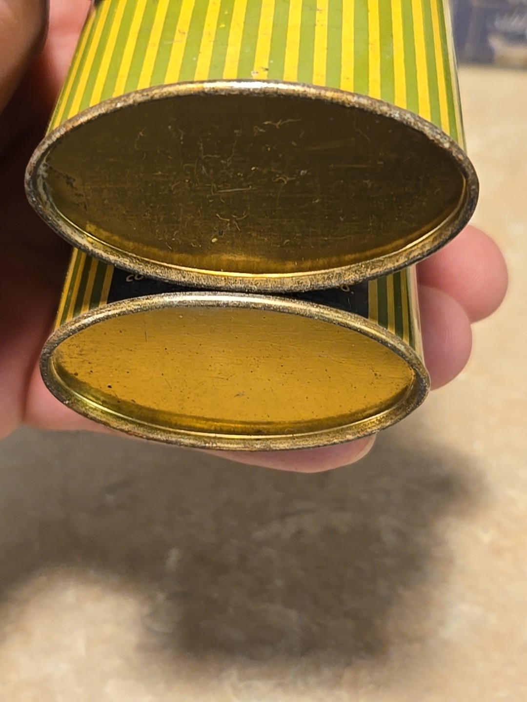 Two Different Size Vintage Palmolive Aftershave Talc ￼