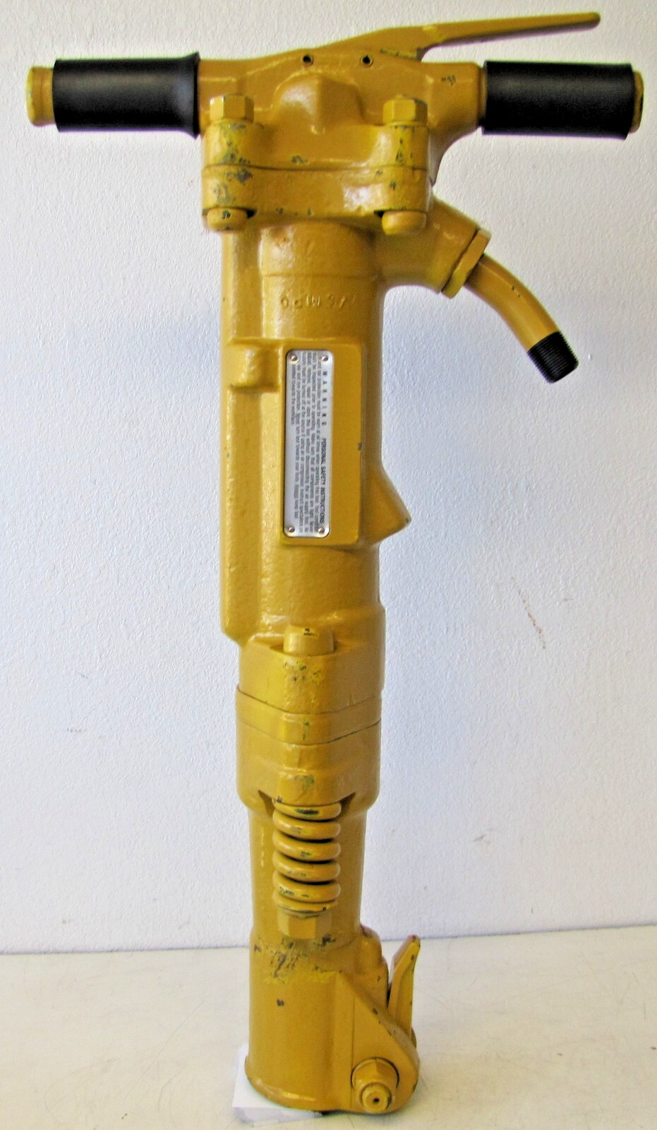 American Pneumatic Tools APT 180 Concrete Jack Hammer Breaker