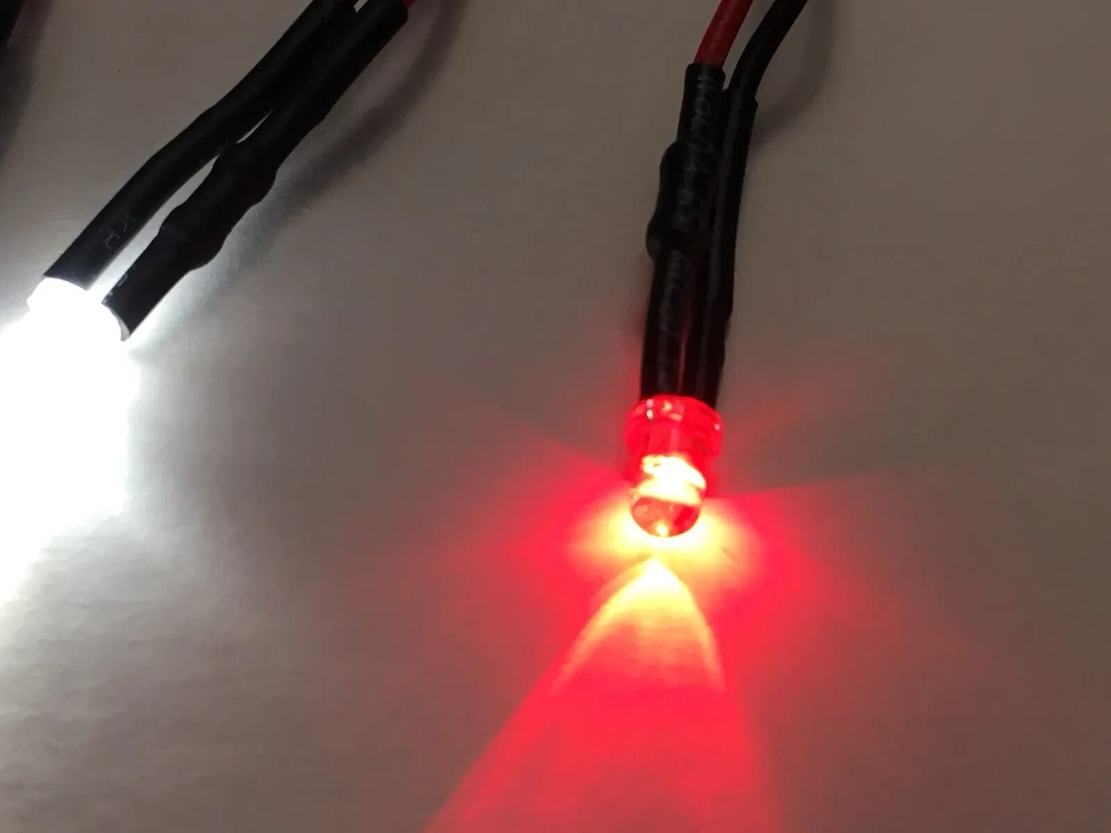 7 LED Lights Set Model Train Layout Buildings 9-12 Volt DC White, Fire Blink Red