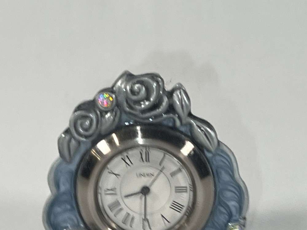 Linden Mini Clock