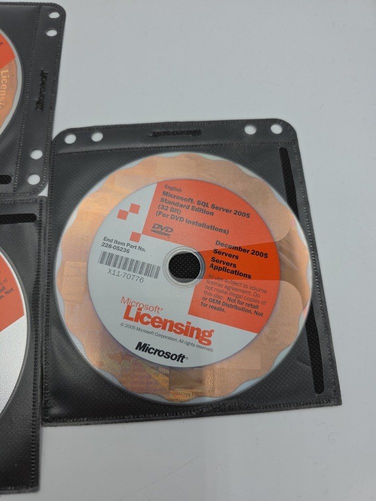 Microsoft Licensing SQL Server 2005 Standard Edition Set• 32-bit • 228-05236