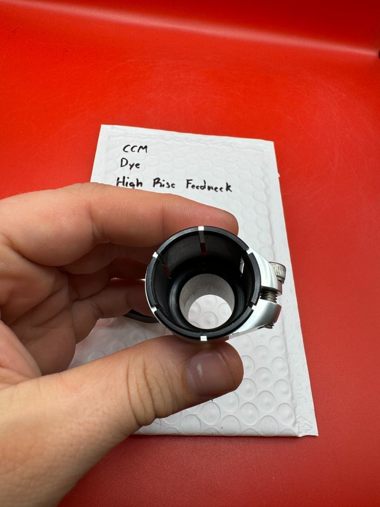 CCM Dye High Rise Feedneck