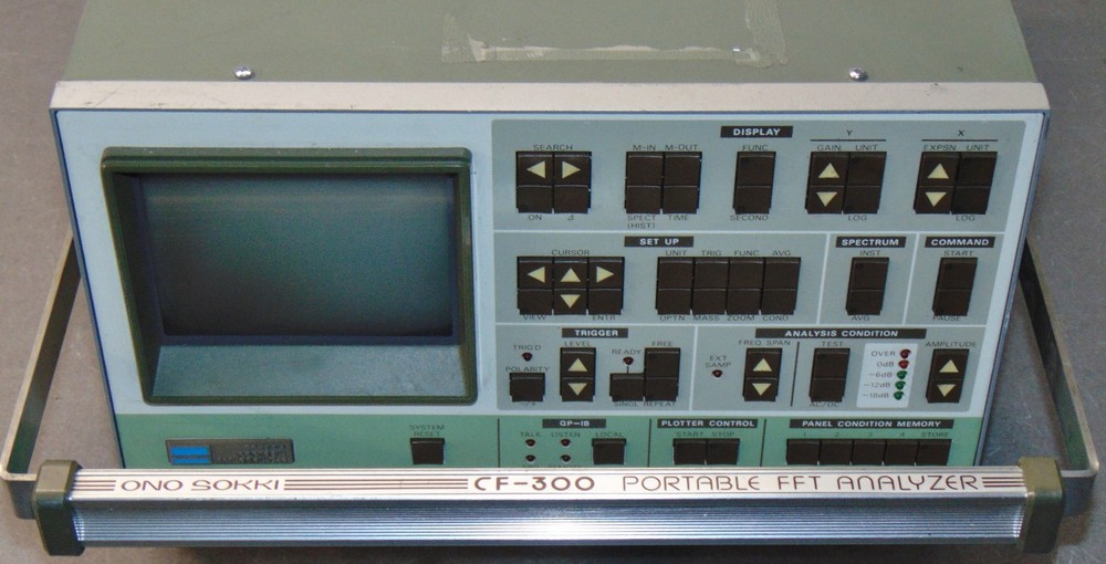 ONO SOKKI CF-300 PORTABLE FFT ANALYZER