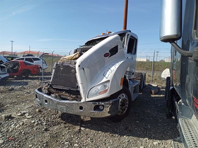 Peterbilt 579 Rear Center Cab Mount (11034652