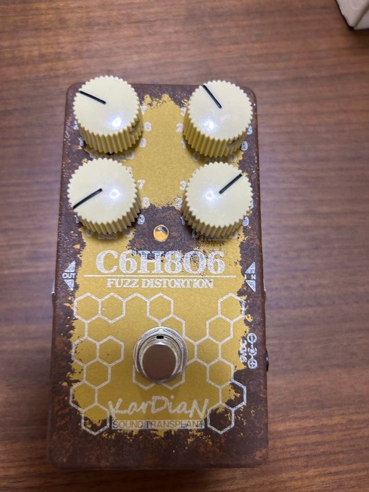 kirdian C6H8O6 Fuzz Distortion