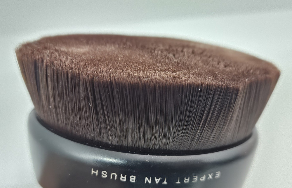 bareMinerals Expert Tan Brush